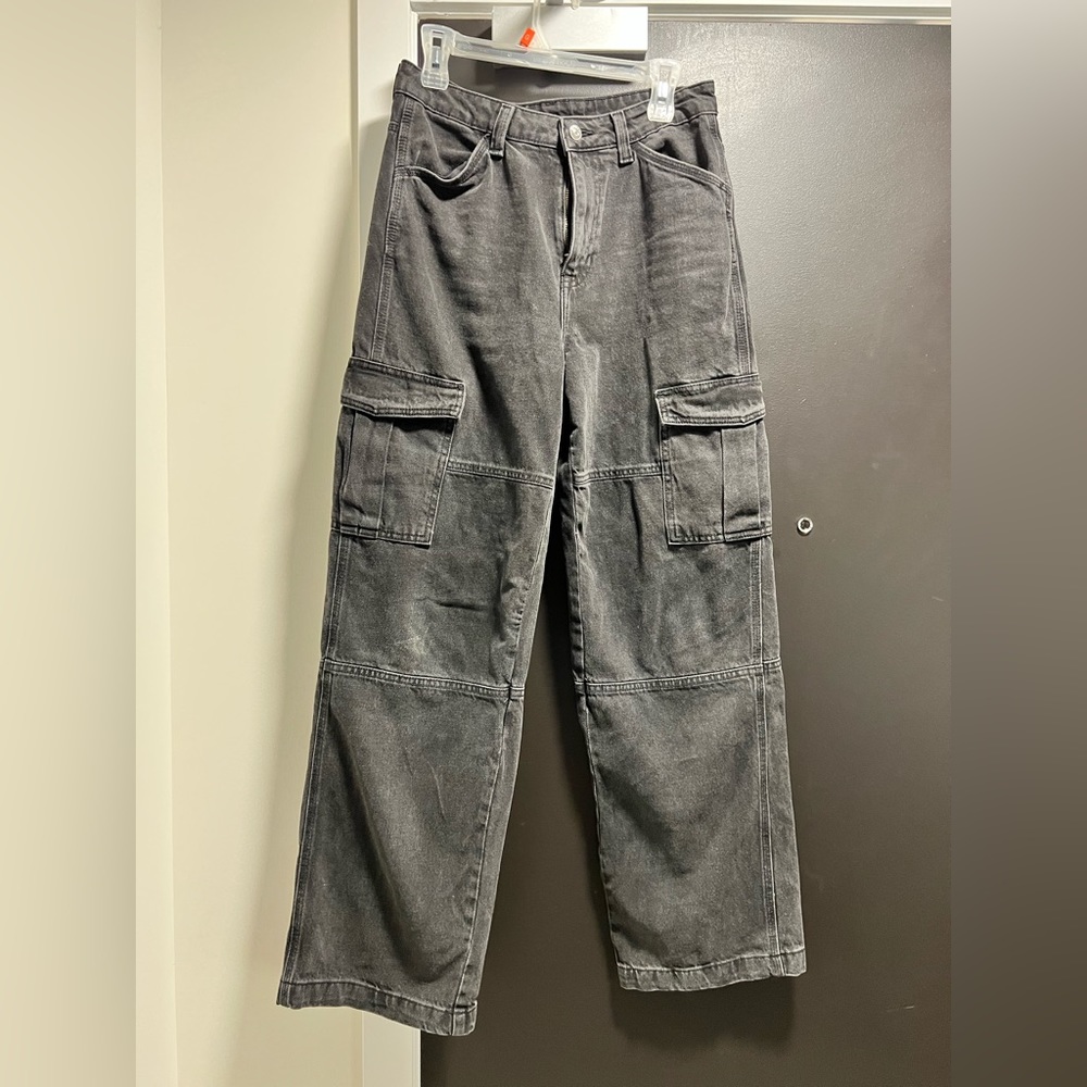 Black cargo jeans oversized